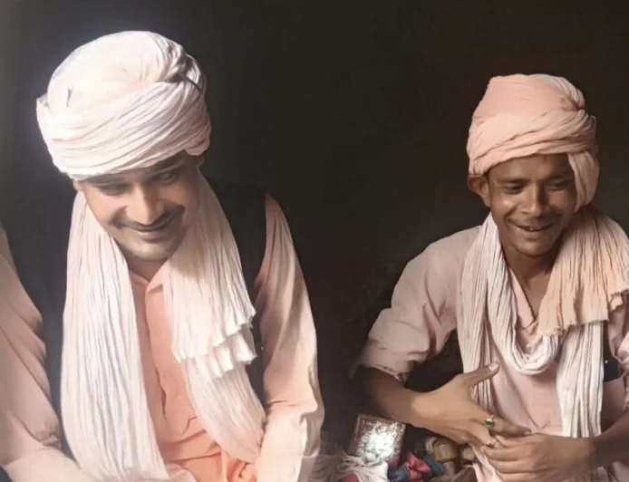 14 साल बाद बेटा बनकर आया ठग, मां-बाप से 3 लाख और बाइक लेकर फरार